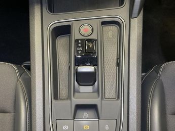 CUPRA LEON 1.4 eHybrid 12.8kWh VZ2 Hatchback 5dr Petrol Plug-in Hybrid DSG 