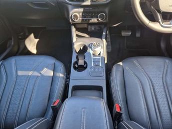 FORD KUGA 2.5 Duratec 14.4kWh Vignale SUV 5dr Petrol Plug-in Hybrid CVT Eu