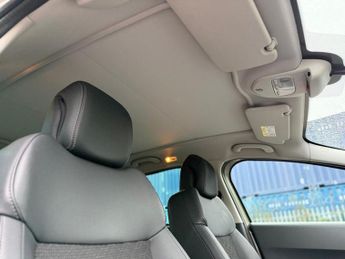 PEUGEOT 3008 1.6 BlueHDi Allure SUV 5dr Diesel ETG Euro 6 (s/s) (120 ps)