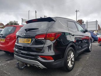 HYUNDAI SANTA FE 2.2 CRDi Blue Drive Premium SUV 5dr Diesel Auto 4WD Euro 6 (s/s)