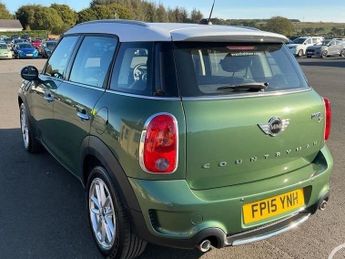 MINI COUNTRYMAN 2.0 Cooper SD SUV 5dr Diesel Auto Euro 5 (143 ps)