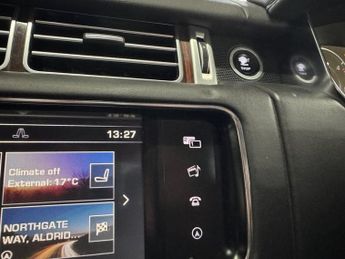 LAND ROVER RANGE ROVER 3.0 TD V6 Vogue SE SUV 5dr Diesel Auto 4WD Euro 6 (s/s) (258 ps)