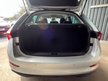 SKODA SCALA 1.6 TDI SE L Hatchback 5dr Diesel Manual Euro 6 (s/s) (115 ps)