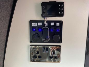 VOLKSWAGEN TRANSPORTER AUTOMATIC GEARBOX KITCHEN-SINK-ROCK&ROLL