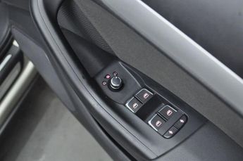 AUDI Q3 1.4 TFSI CoD SE SUV 5dr Petrol S Tronic Euro 6 (s/s) (150 ps)