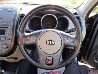 KIA SOUL 1.6 CRDi Shaker SUV 5dr Diesel Auto Euro 5 (126 bhp)