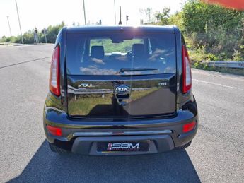 KIA SOUL 1.6 CRDi Shaker SUV 5dr Diesel Auto Euro 5 (126 bhp)