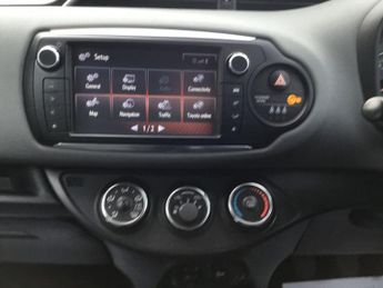 TOYOTA YARIS 1.33 Dual VVT-i Icon Hatchback 5dr Petrol Manual Euro 6 (99 ps)