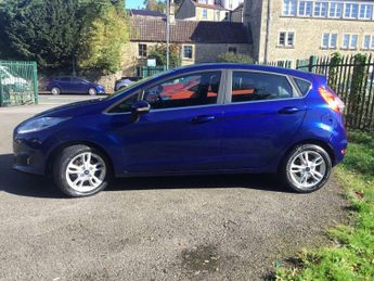 FORD FIESTA 1.0T EcoBoost Zetec Hatchback 5dr Petrol Manual Euro 6 (s/s) (10