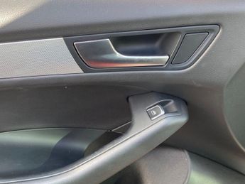 AUDI Q5 2.0 TDI SE SUV 5dr Diesel Manual quattro Euro 6 (s/s) (190 ps)