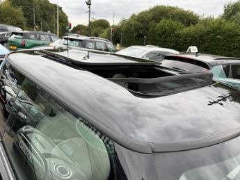 MINI Electric Hatch Cooper SE 32.6kWh Level 3 Hatchback 3dr Electric Auto (184 ps)