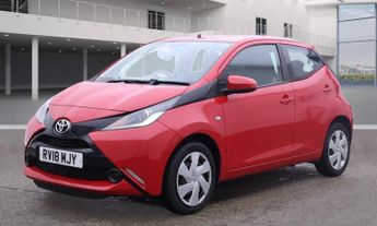 Toyota AYGO 1.0 VVT-i x-play Hatchback 5dr Petrol Manual Euro 6 (68 ps)