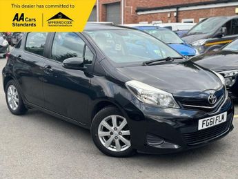 Toyota Yaris 1.33 Dual VVT-i TR Hatchback 5dr Petrol Multidrive S Euro 5 (101