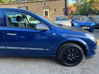 VAUXHALL ASTRA 1.8i 16v Life Hatchback 5dr Petrol Automatic (187 g/km, 138 bhp)