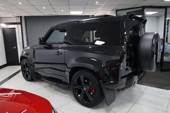 LAND ROVER DEFENDER 3.0 P400 MHEV X SUV 3dr Petrol Auto 4WD Euro 6 (s/s) (400 ps)