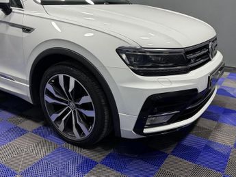 VOLKSWAGEN TIGUAN 2.0 TDI BlueMotion Tech R-Line SUV 5dr Diesel DSG 4Motion Euro 6