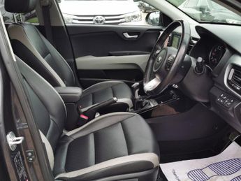 KIA STONIC 1.0 T-GDi 4 SUV 5dr Petrol Manual Euro 6 (s/s) (118 bhp)