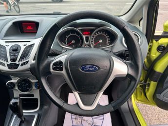 FORD FIESTA 1.4 Zetec Hatchback 5dr Petrol Automatic (154 g/km, 94 bhp)