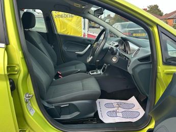 FORD FIESTA 1.4 Zetec Hatchback 5dr Petrol Automatic (154 g/km, 94 bhp)