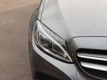 MERCEDES-BENZ C-CLASS 2.1 C220d Sport Saloon 4dr Diesel G-Tronic+ Euro 6 (s/s) (170 ps