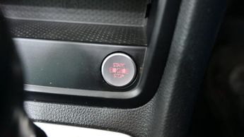 VOLKSWAGEN SHARAN 2.0 TDI BlueMotion Tech SEL MPV 5dr Diesel DSG Euro 5 (s/s) (140