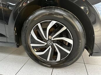 VOLKSWAGEN POLO 1.0 TSI Life Hatchback 5dr Petrol Manual Euro 6 (s/s) (95 ps)