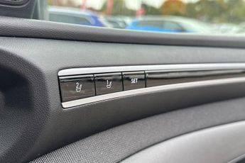 HYUNDAI TUCSON 1.6 h T-GDi Ultimate SUV 5dr Petrol Hybrid Auto Euro 6 (s/s) (23