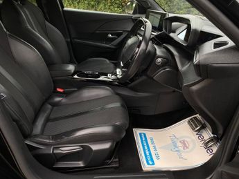 PEUGEOT E-2008 50kWh GT SUV 5dr Electric Auto (136 ps)