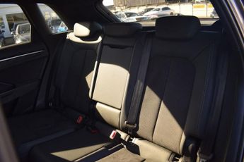 AUDI Q3 1.5 TFSI CoD 35 Vorsprung SUV 5dr Petrol S Tronic Euro 6 (s/s) (