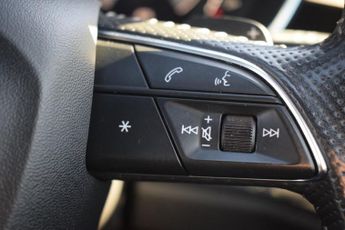 AUDI Q3 1.5 TFSI CoD 35 Vorsprung SUV 5dr Petrol S Tronic Euro 6 (s/s) (