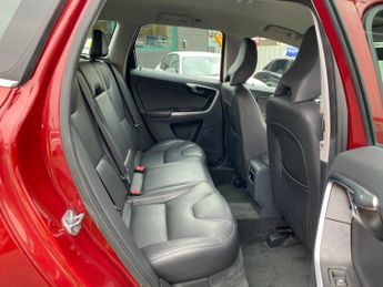 VOLVO XC60 2.0 D4 SE Lux Nav SUV 5dr Diesel Auto Euro 6 (s/s) (190 ps)