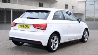 AUDI A1 1.0 TFSI Sport Hatchback 3dr Petrol S Tronic Euro 6 (s/s) (Nav) 
