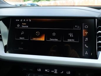 AUDI Q4 E-TRON 35 Sport Sportback 5dr Electric Auto 55kWh (170 ps)