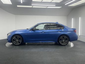 BMW 3 SERIES 2.0 320d M Sport Shadow Edition Saloon 4dr Diesel Auto xDrive Eu