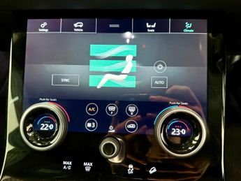 LAND ROVER RANGE ROVER EVOQUE 2.0 D150 R-Dynamic SE SUV 5dr Diesel Auto 4WD Euro 6 (s/s) (150 