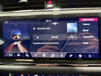 LAND ROVER RANGE ROVER EVOQUE 2.0 D150 R-Dynamic SE SUV 5dr Diesel Auto 4WD Euro 6 (s/s) (150 