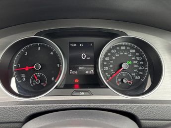 VOLKSWAGEN GOLF 1.6 TDI BlueMotion Tech Match Edition Estate 5dr Diesel DSG Euro