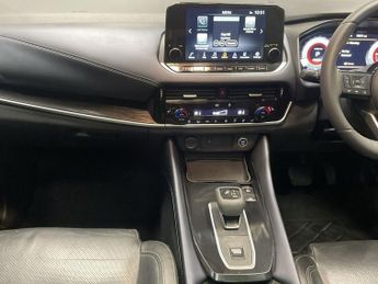 NISSAN QASHQAI 1.3 DIG-T MHEV Tekna+ SUV 5dr Petrol Hybrid XTRON Euro 6 (s/s) (