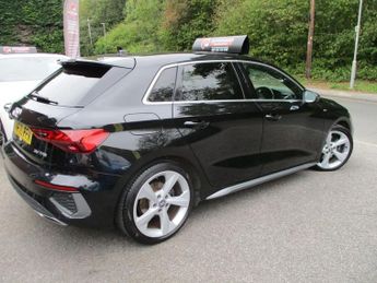 AUDI A3 1.5 TFSI 35 S line Sportback 5dr Petrol S Tronic Euro 6 (s/s) (1