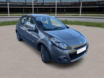 Renault Clio 1.2 Dynamique TomTom Hatchback 5dr Petrol Manual Euro 5 (75 ps)