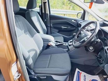 FORD GRAND C-MAX 2.0 TDCi Titanium MPV 5dr Diesel Powershift Euro 5 (140 ps)