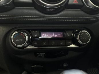 NISSAN JUKE 1.0 DIG-T Tekna SUV 5dr Petrol DCT Auto Euro 6 (s/s) (114 ps)