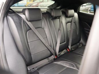 JAGUAR I-PACE 400 90kWh SE SUV 5dr Electric Auto 4WD (400 ps)