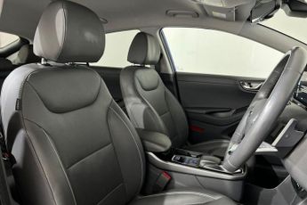HYUNDAI IONIQ 38.3kWh Premium SE Hatchback 5dr Electric Auto (136 ps) Parking 