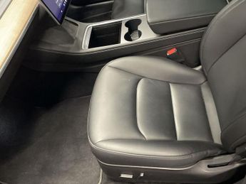 TESLA Model 3 (Dual Motor) Long Range Saloon 4dr Electric Auto 4WDE (346 ps)