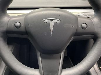 TESLA Model 3 (Dual Motor) Long Range Saloon 4dr Electric Auto 4WDE (346 ps)