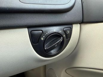 SAAB 9-3 2.0T Jet Convertible 2dr Petrol Manual (206 g/km, 150 bhp)