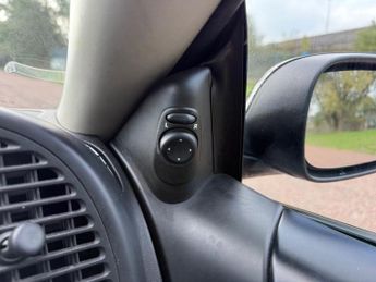 SAAB 9-3 2.0T Jet Convertible 2dr Petrol Manual (206 g/km, 150 bhp)