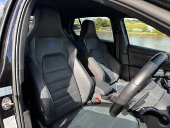 VOLKSWAGEN GOLF 2.0 TSI R 20 Years Hatchback 5dr Petrol DSG 4Motion Euro 6 (s/s)