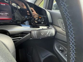 VOLKSWAGEN GOLF 2.0 TSI R 20 Years Hatchback 5dr Petrol DSG 4Motion Euro 6 (s/s)